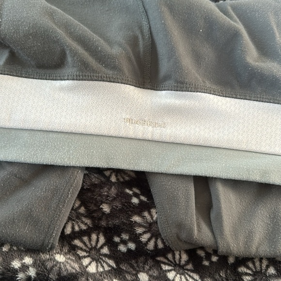 Patagonia Flare Leggings - Picture 4 of 6